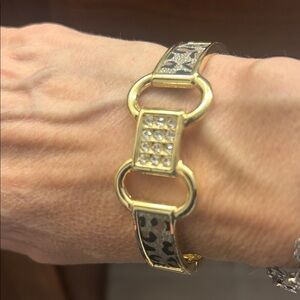 Source Unknown Gold-Tone Leopard Print Link Bracelet